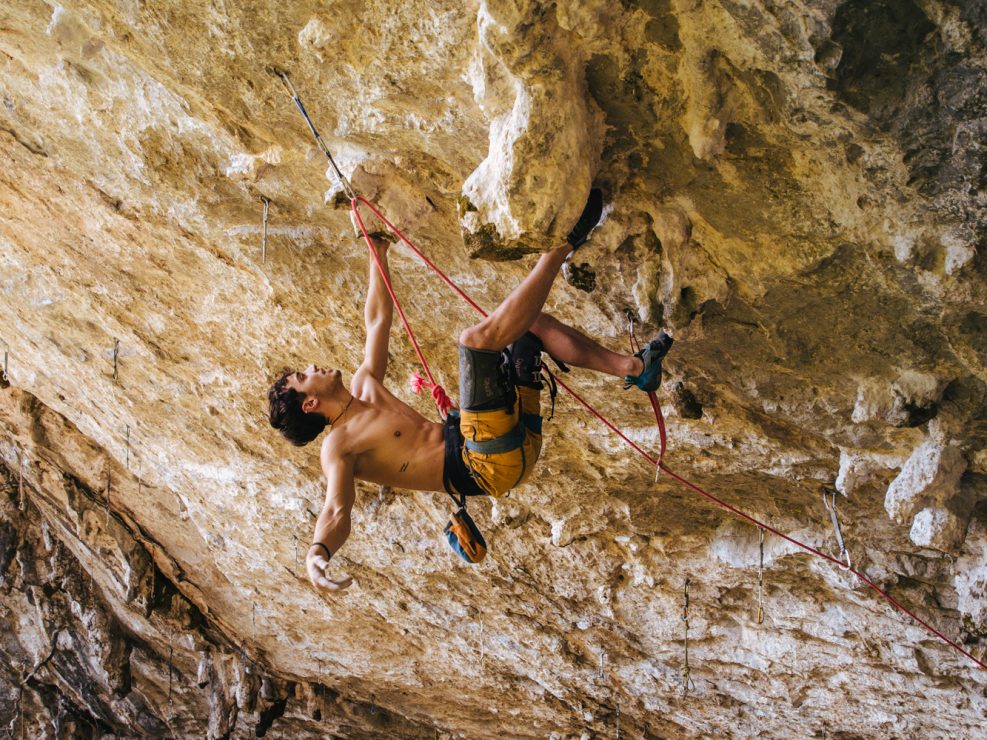 escalador Baltzola Black Kongi